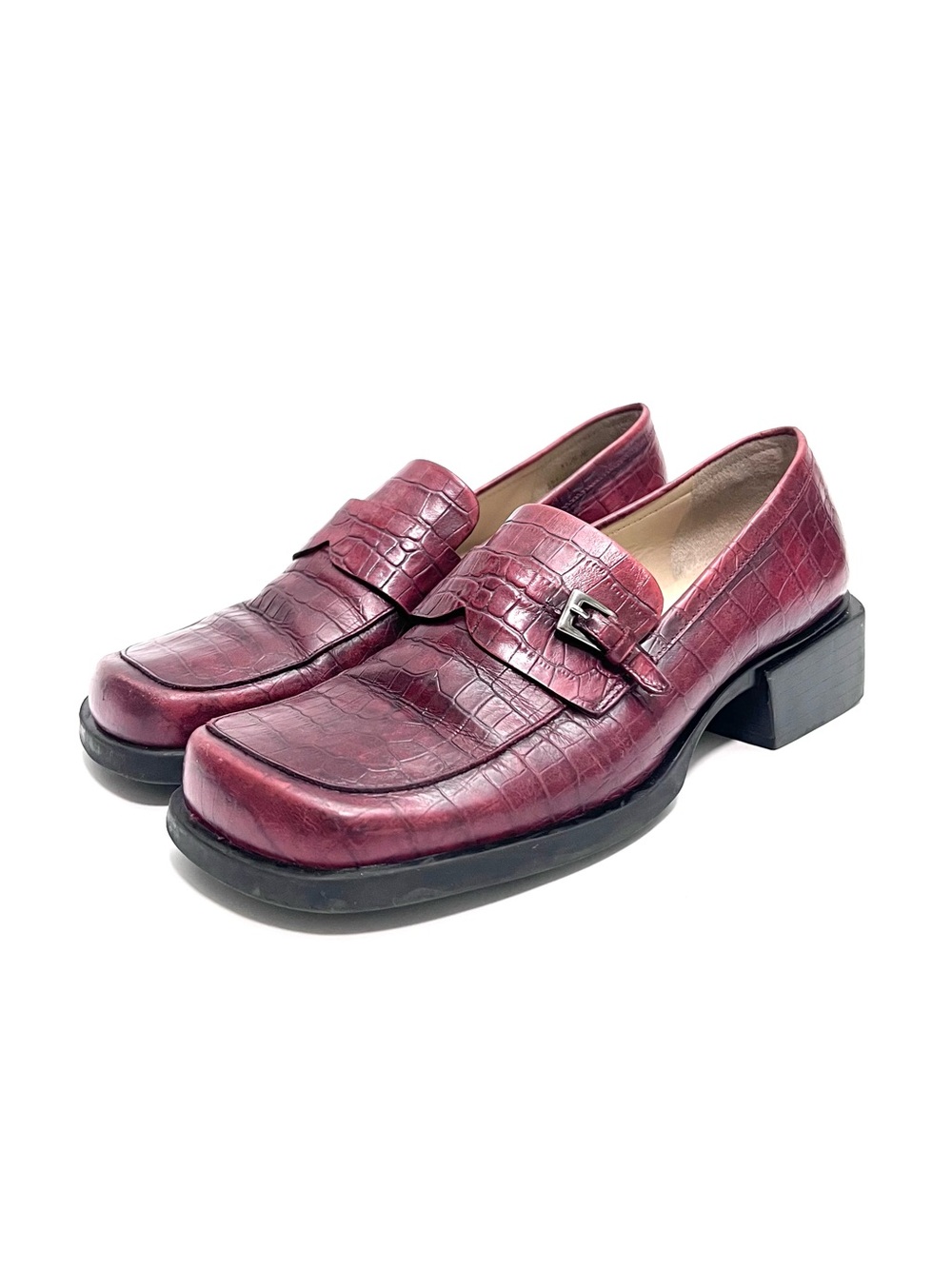 Vintage 1990s dark red leather embossed square toe chunky heeled loafers